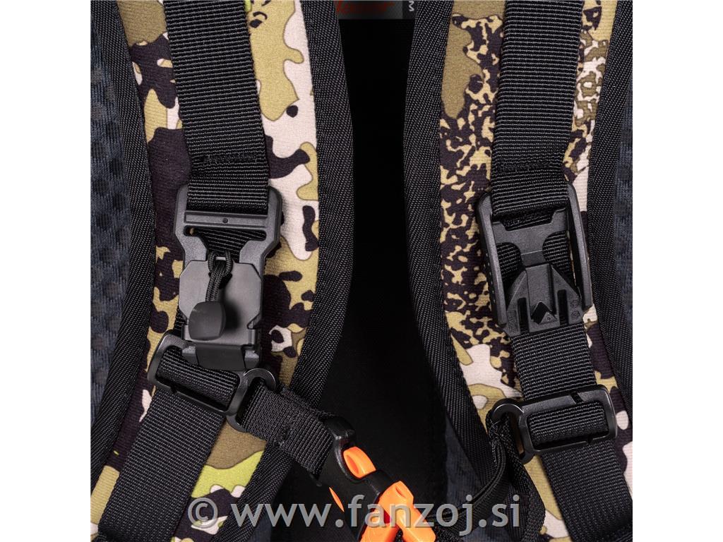 NAHRBTNIK BLASER Ult.Daypack HunTec Camo